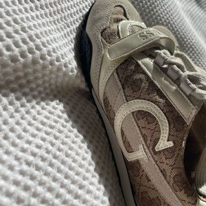 Guess Tan and Cream Women's Sneakers